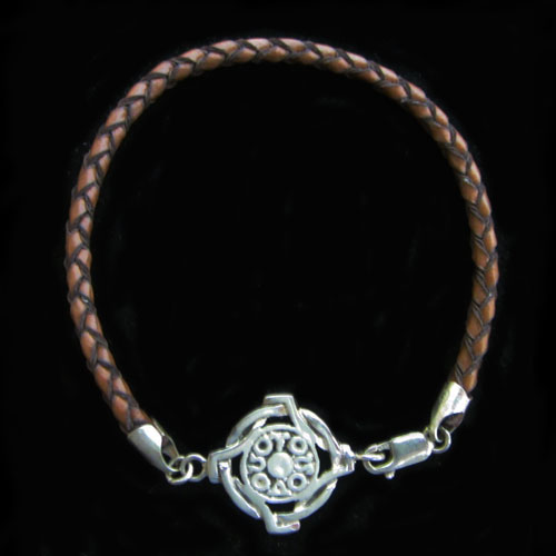  Imagen pulseras plata y cuero motivo celta modelo 2